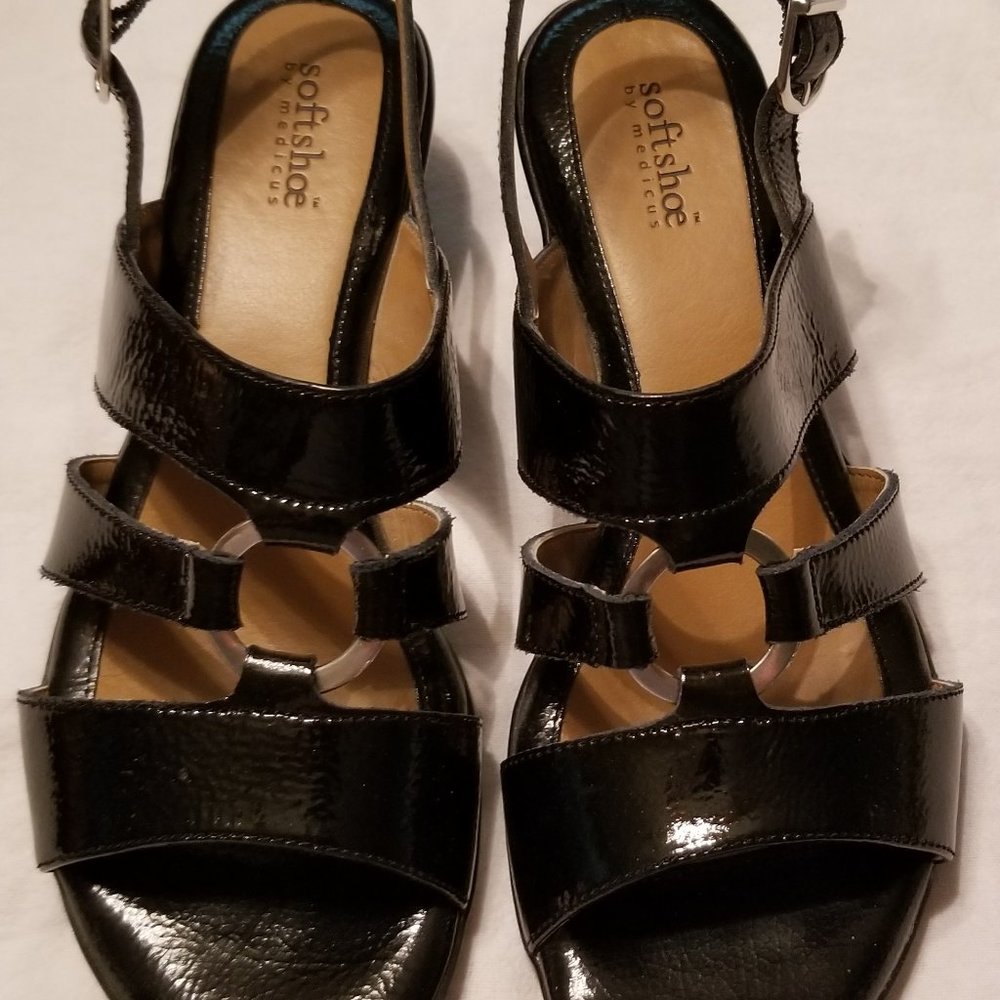 Softshoe Leanne Black sandal size 9 1/2